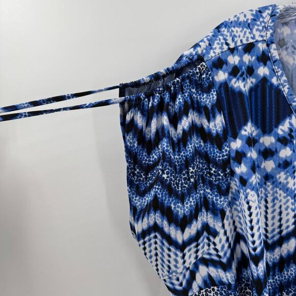 Alyx Blue Short Sleeve Cold Shoulder Geometric Pattern Pullover Blouse Size 1X - Picture 5 of 8